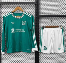 Liverpool Kit Criança