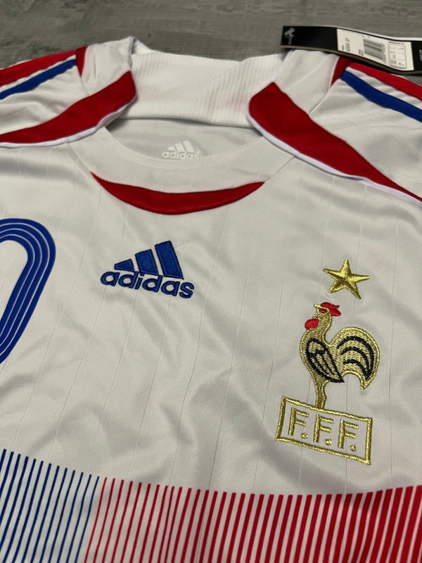 2006 - FRANÇA VISITANTE | RETRO