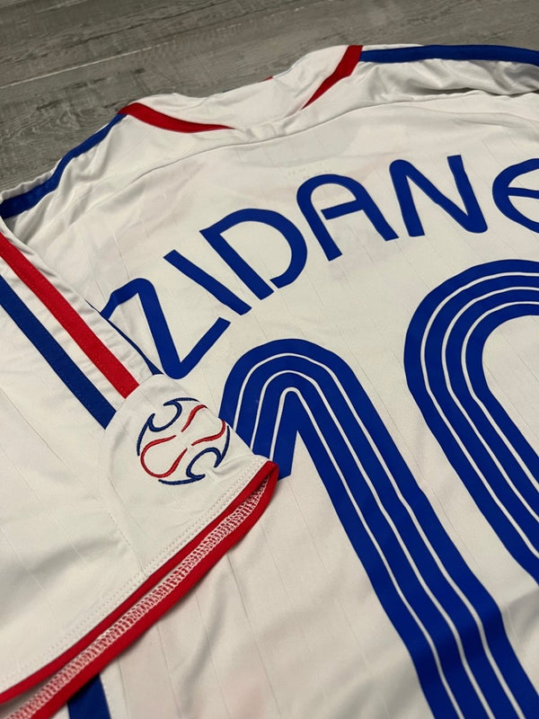 2006 - FRANÇA VISITANTE | RETRO